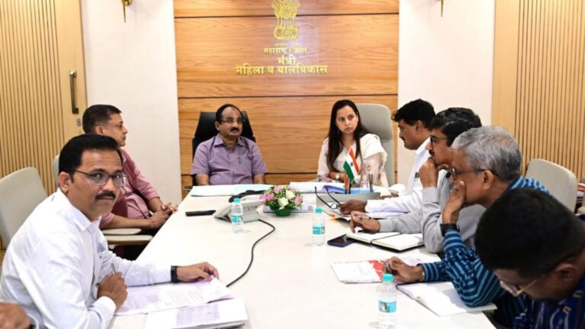 शेतकरी आत्महत्याग्रस्त जिल्ह्यांतील उर्वरित पात्र लाभार्थ्यांसाठी विशेष अभियान राबवावे – मंत्री आदिती तटकरे