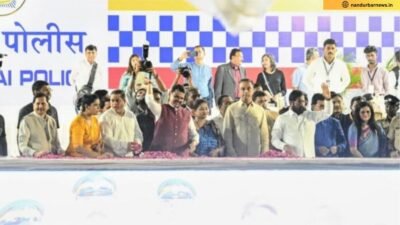 ganrayavar-manyavarantarf-pushpavrushthi-cm-devendra-fadnavis-subuddhi-message