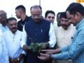 शेतकऱ्यांच्या मदतीत कमतरता पडणार नाही – महसूल मंत्री ना. चंद्रशेखर बावनकुळे