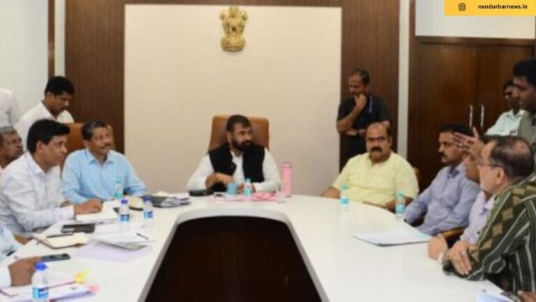 मुंबईतील इमारतींच्या समूह पुनर्विकासाचे प्रस्ताव गतीने मार्गी लावावे– विधानपरिषद उपसभापती सचिन अहिर
