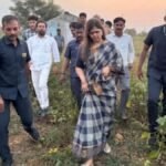 government-committed-to-support-farmers-minister-pankaja-munde