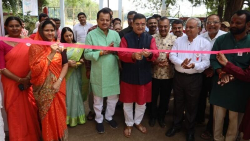 preserve-reading-culture-ai-era-jaykumar-rawal