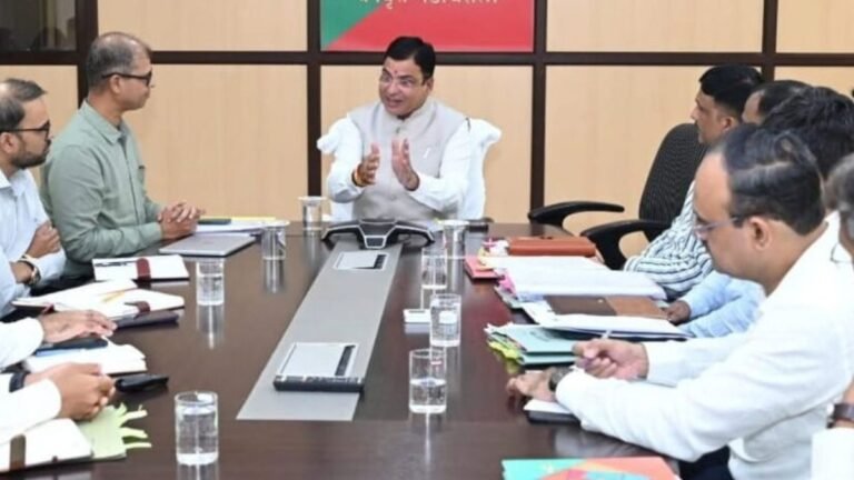 वनसंपदेच्या व्यवस्थापनातून जैवविविधता संवर्धन व आर्थिक विकास साधा – सहपालकमंत्री ॲड. आशिष जयस्वाल